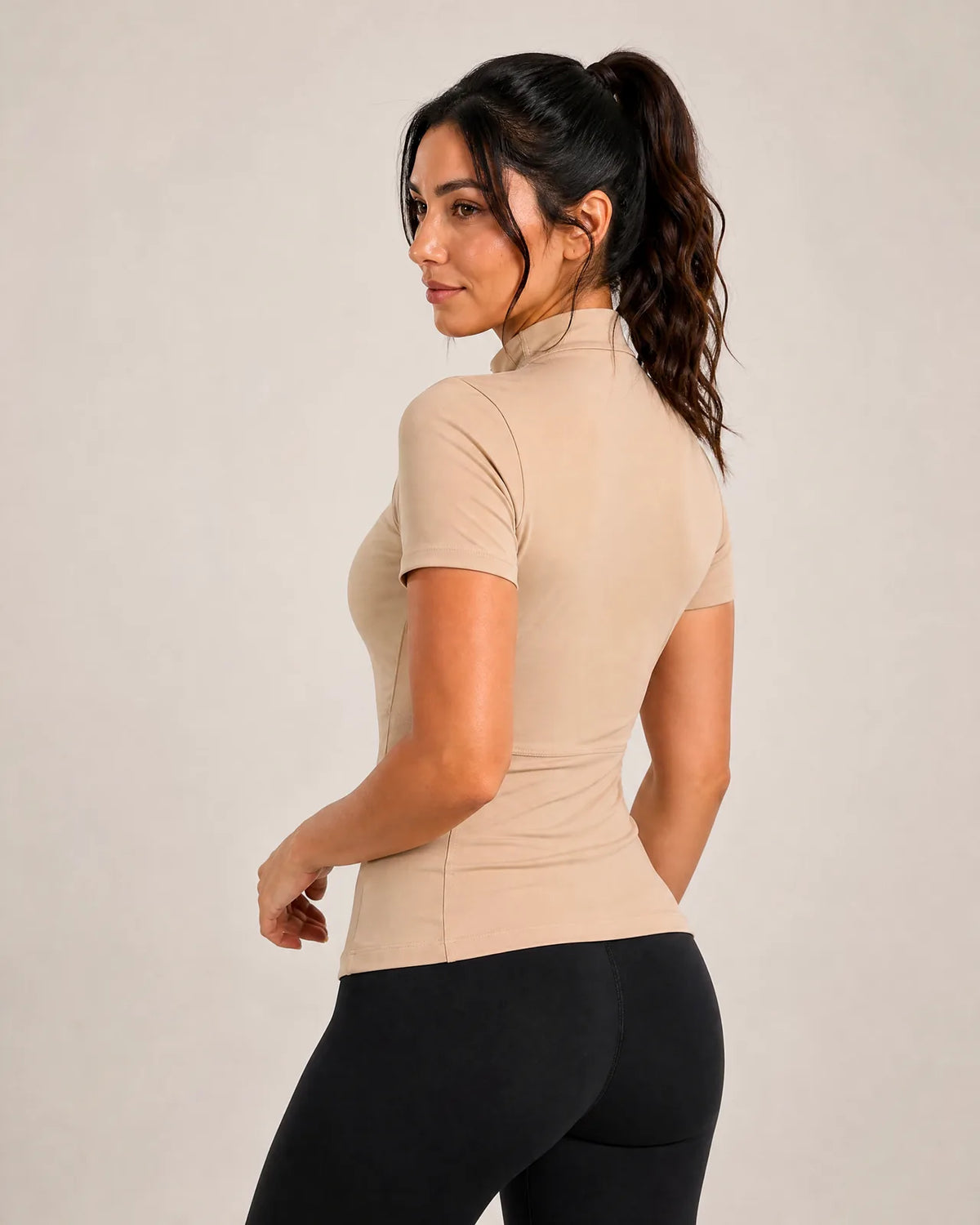 Camiseta Power Fit Control de Abdomen - vista trasera